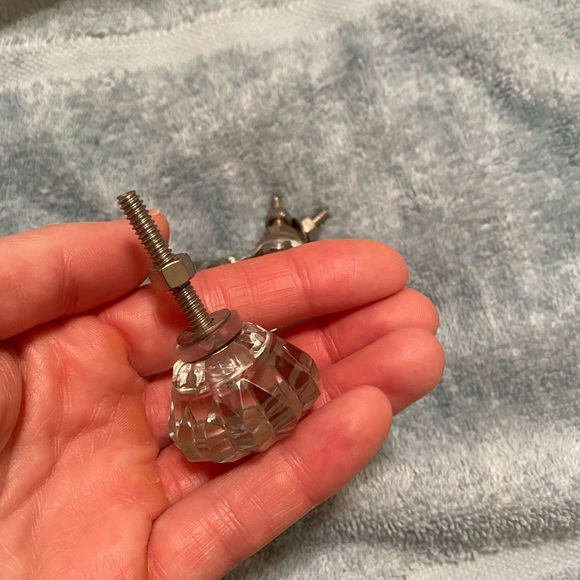 Glass Bloom Knobs Set of 4 - Picture 4 of 5